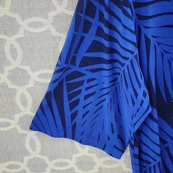 Madison Leigh Leaves Printed Scoop Neck Tied side Midi Shift Dress 2X - Picture 4 of 9